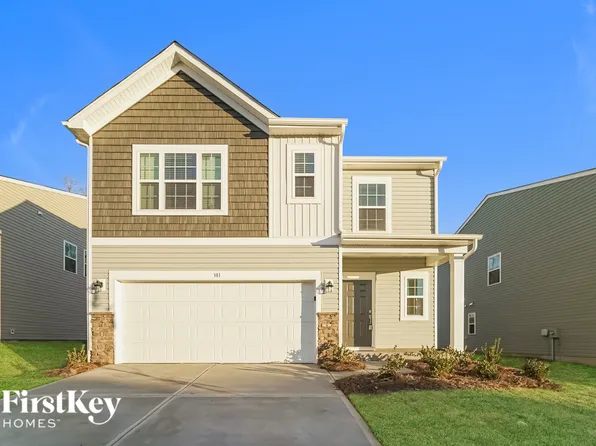 381 Hollingswood Dr, Statesville, NC 28625