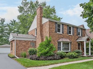 5616 Plymouth St, Downers Grove, IL 60516