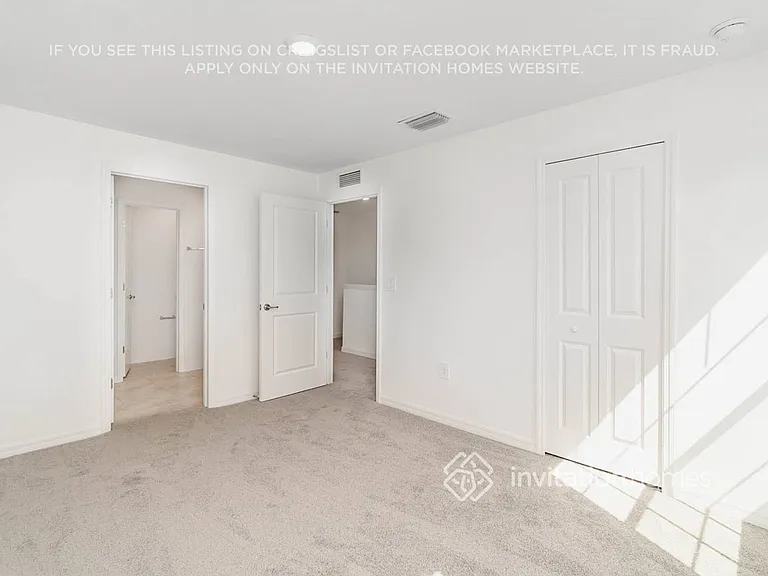 7165 Greenwood Park Cir — Photo 13