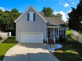 2704 Hope Diamond Ct, Raleigh, NC 27610