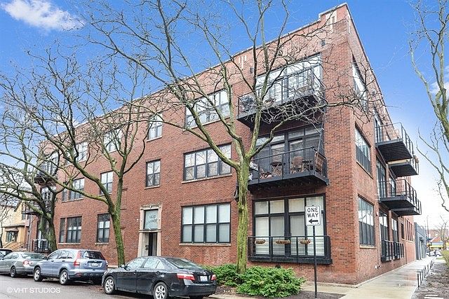 1st image of 1670 N Claremont Ave APT 202