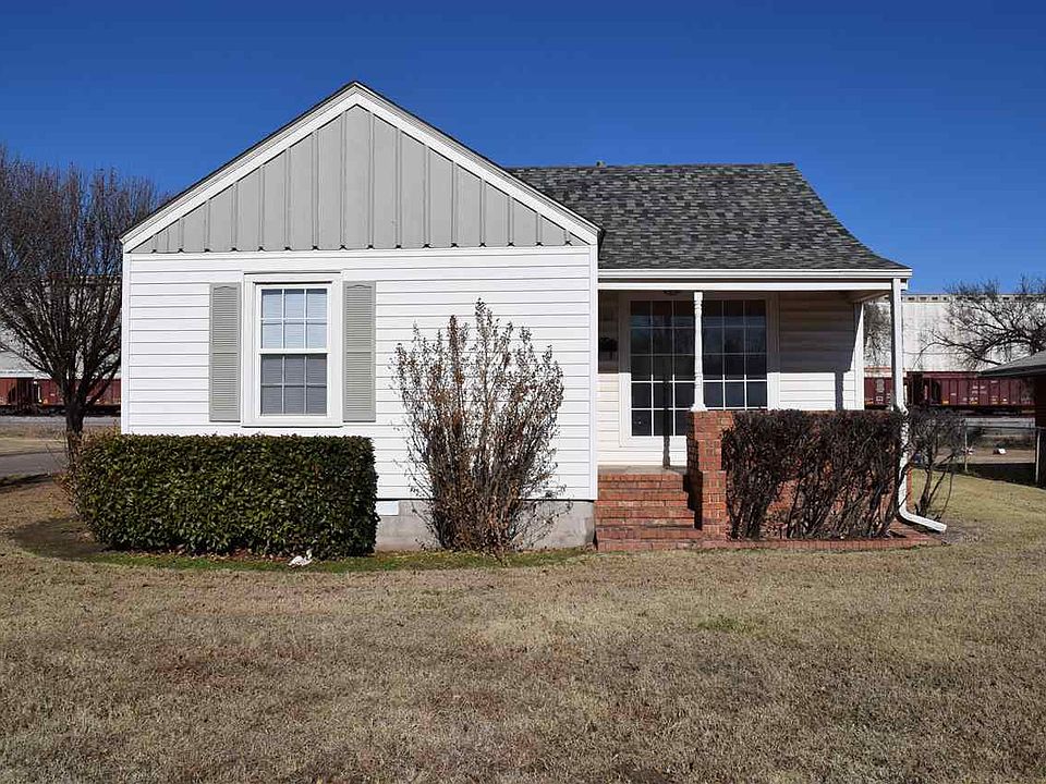 1st image of 1302 E Cherry Ave