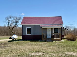 4925 S Mount Hope Rd, Carson City, MI 48811