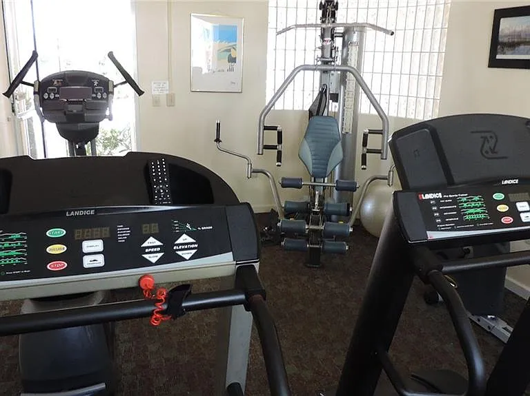 6093 Bahia Del Mar Cir #277 — Photo 3