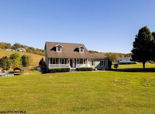 25 Sarah Ln, Bridgeport, WV 26330