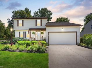 1240 Garwood Dr, Painesville, OH 44077