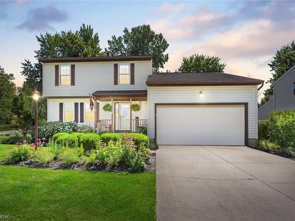 1240 Garwood Dr, Painesville, OH 44077