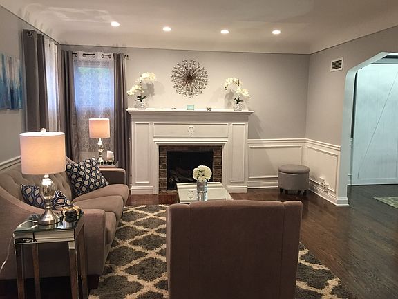 4th image of 8256 N Olcott Ave