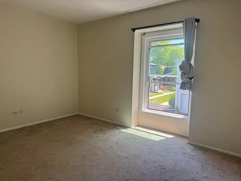 1326 Inverrary Ln #1326 — Photo 12