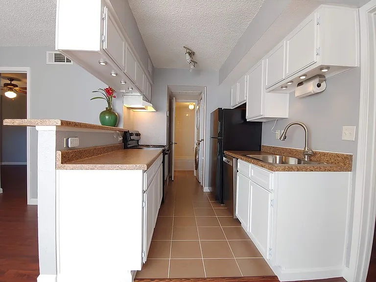 2750 Holly Hall St #1312 — Photo 6