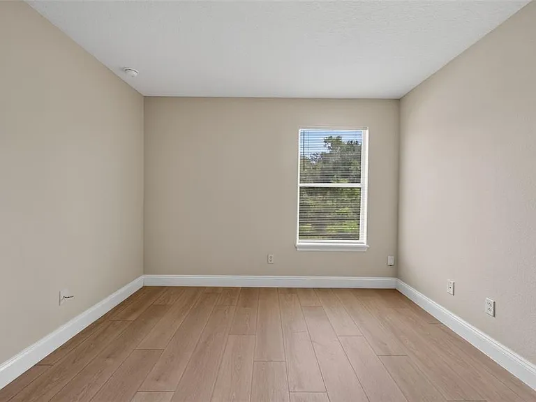 1851 Great Falls Way — Photo 90
