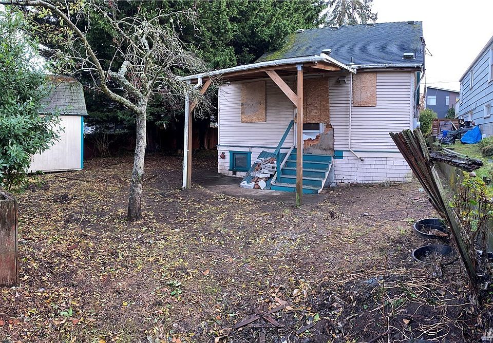 2nd image of 344 NW 86th St