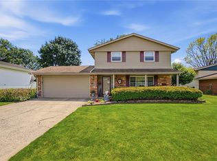 5302 Ottawa Dr, Fairborn, OH 45324