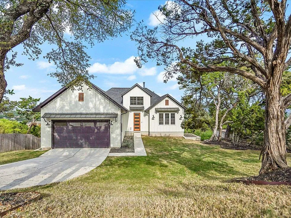 304 N Ronay Dr