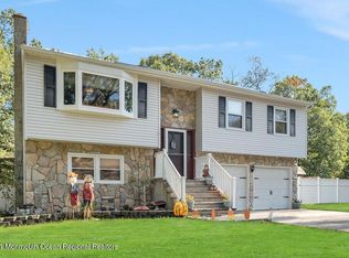 35 Gerald Pl, Bayville, NJ 08721