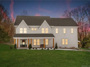 1407 Redding Rd, Fairfield, CT 06824