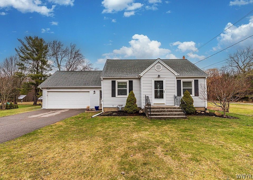 1st image of 24 Greenmeadow Dr