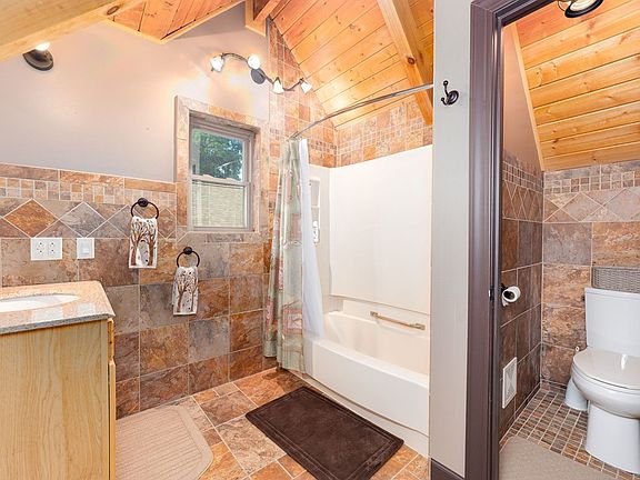 68th image of 4550 Southgate Rd