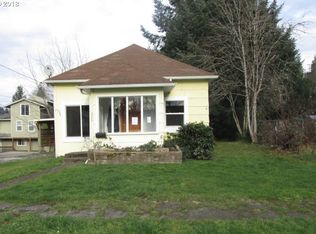 226 SE 4th St, Toledo, OR 97391