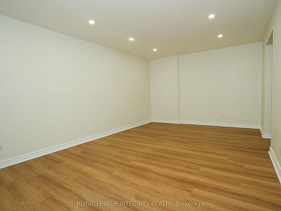 4th image of 3270 Southgate Rd #90