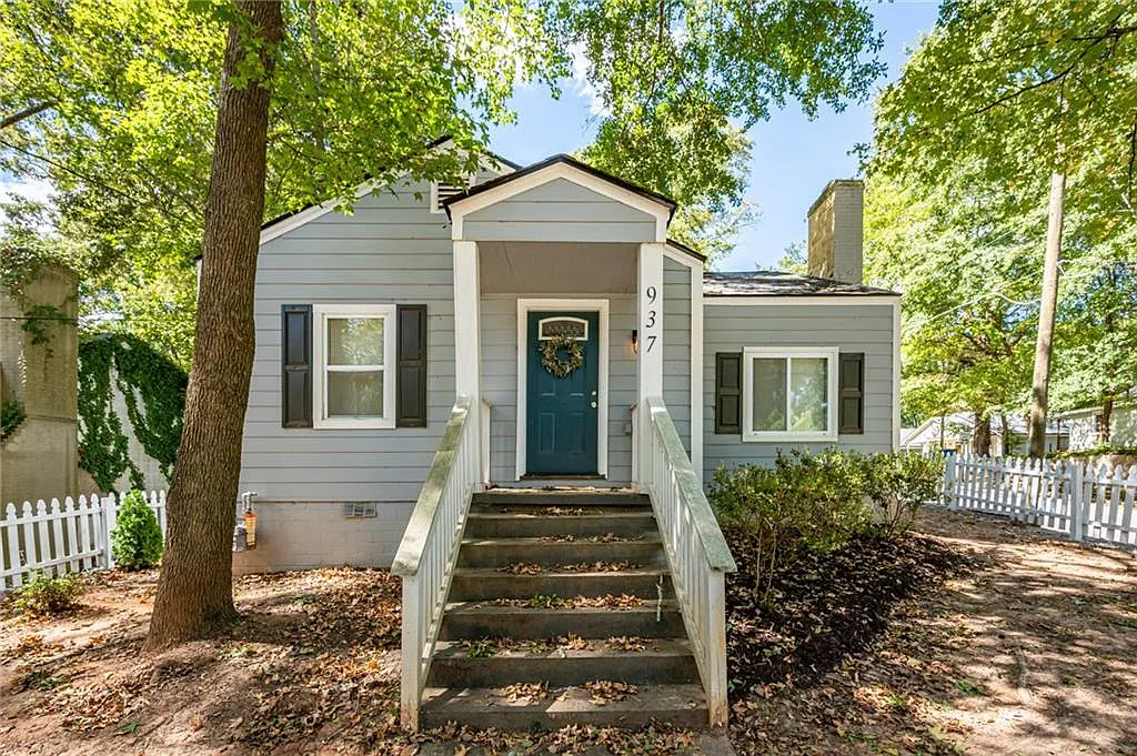 3 bed, 3.0 bath, 1260 sqft, $2,600 — Photo 3