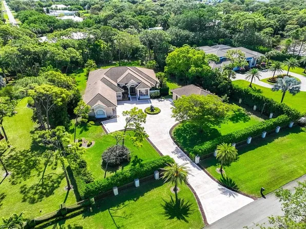 6656 Trail BLVD, NAPLES, FL 34108