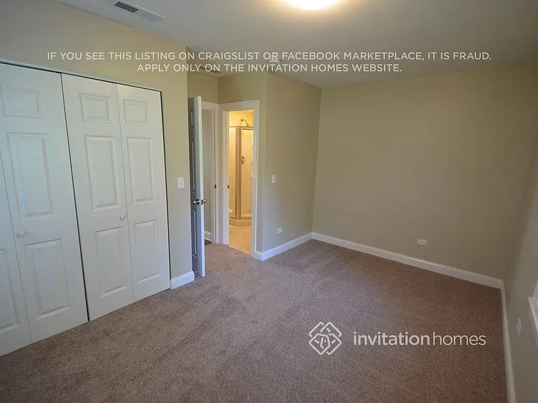 400 N Richmond Ave — Photo 8