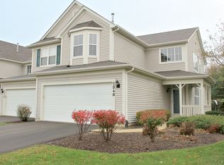 2940 Langston Cir, St Charles, IL 60175