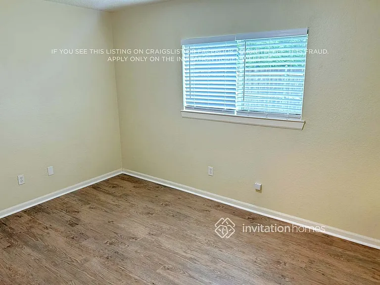 5005 Colonial Dr — Photo 9