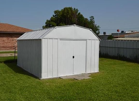 5th image of 903 Keller Ave