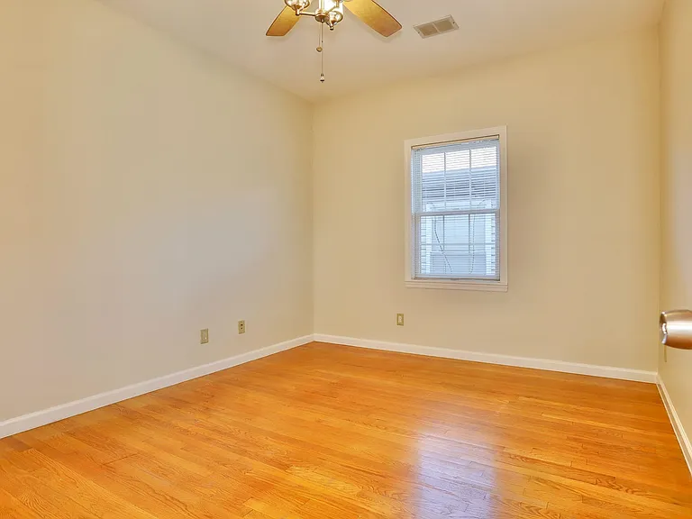 24 Emerson Ave #2 — Photo 8