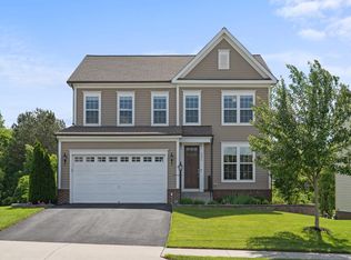 8206 Skystone Loop, Manassas Park, VA 20111
