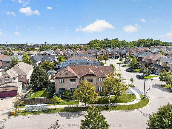 2nd image of 63 Humbershed Cres
