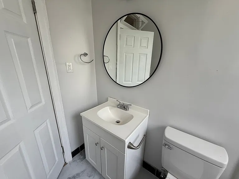 3428 Rosewood Dr — Photo 13