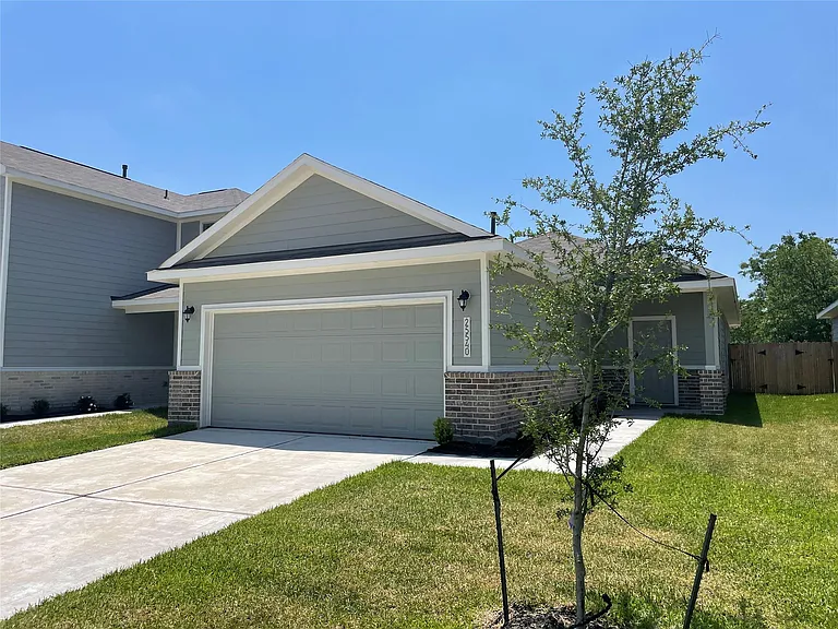 25540 Northpark Palm — Photo 1