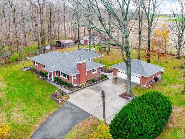 1205 Spring Valley Painters Rd, Spring Valley, OH 45370