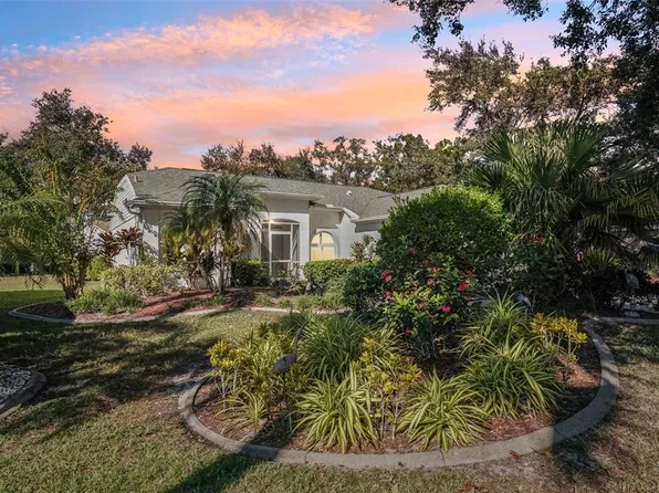 3821 Garden Lakes Estates Dr, Bradenton, FL 34203