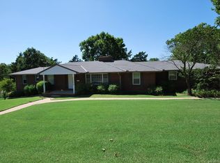 2221 Skyline Dr, Bartlesville, OK 74006