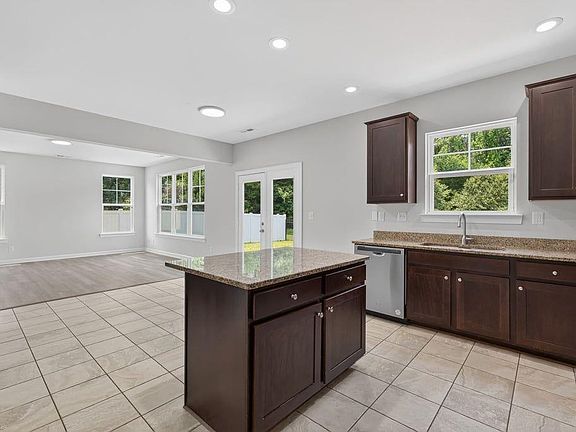 5th image of 2866 Cross Landing Dr