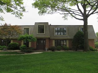 1529 Maple Pl, Schererville, IN 46375