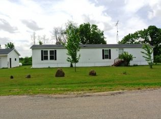 9519 Hopi Ln, Fremont, WI 54940