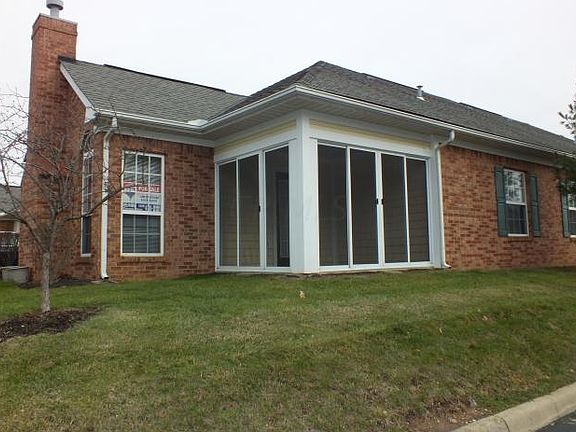 3rd image of 114 Glade Springs Dr