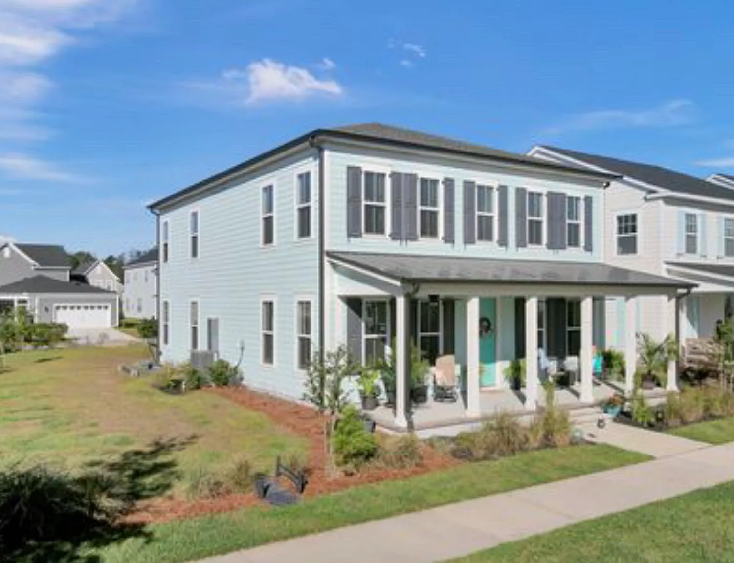 4 bed, 2.5 bath, 2803 sqft, $3,500 — Photo 3