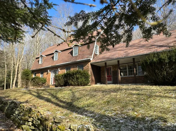 1792 Bottom Rd, Brookville, PA 15825