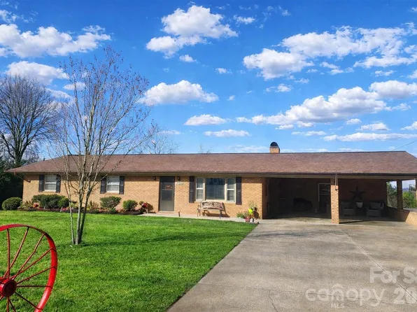 7723 Shoupes Grove Church Rd, Hickory, NC 28602