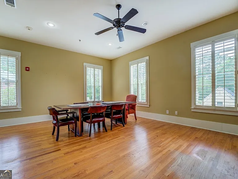 4165 Raphael St SW — Photo 17