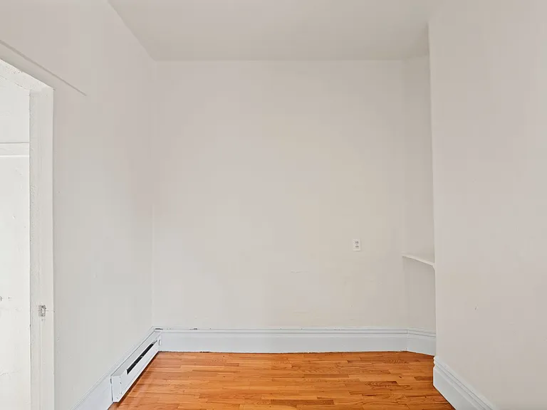 828 W Cleveland Ave — Photo 6