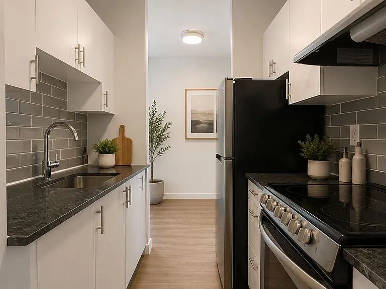 324 Cambridge St N #335 — Photo 3