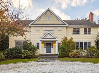 1215 Bronson Rd, Fairfield, CT 06824