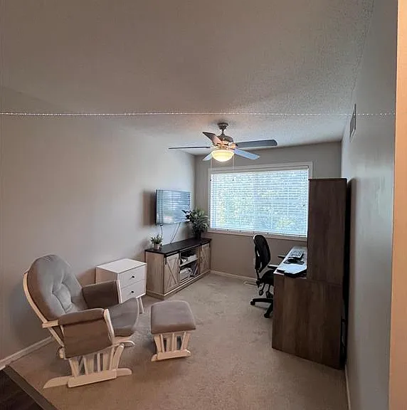 1198 Highpoint Curv — Photo 12